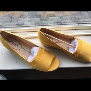 Yellow shoes